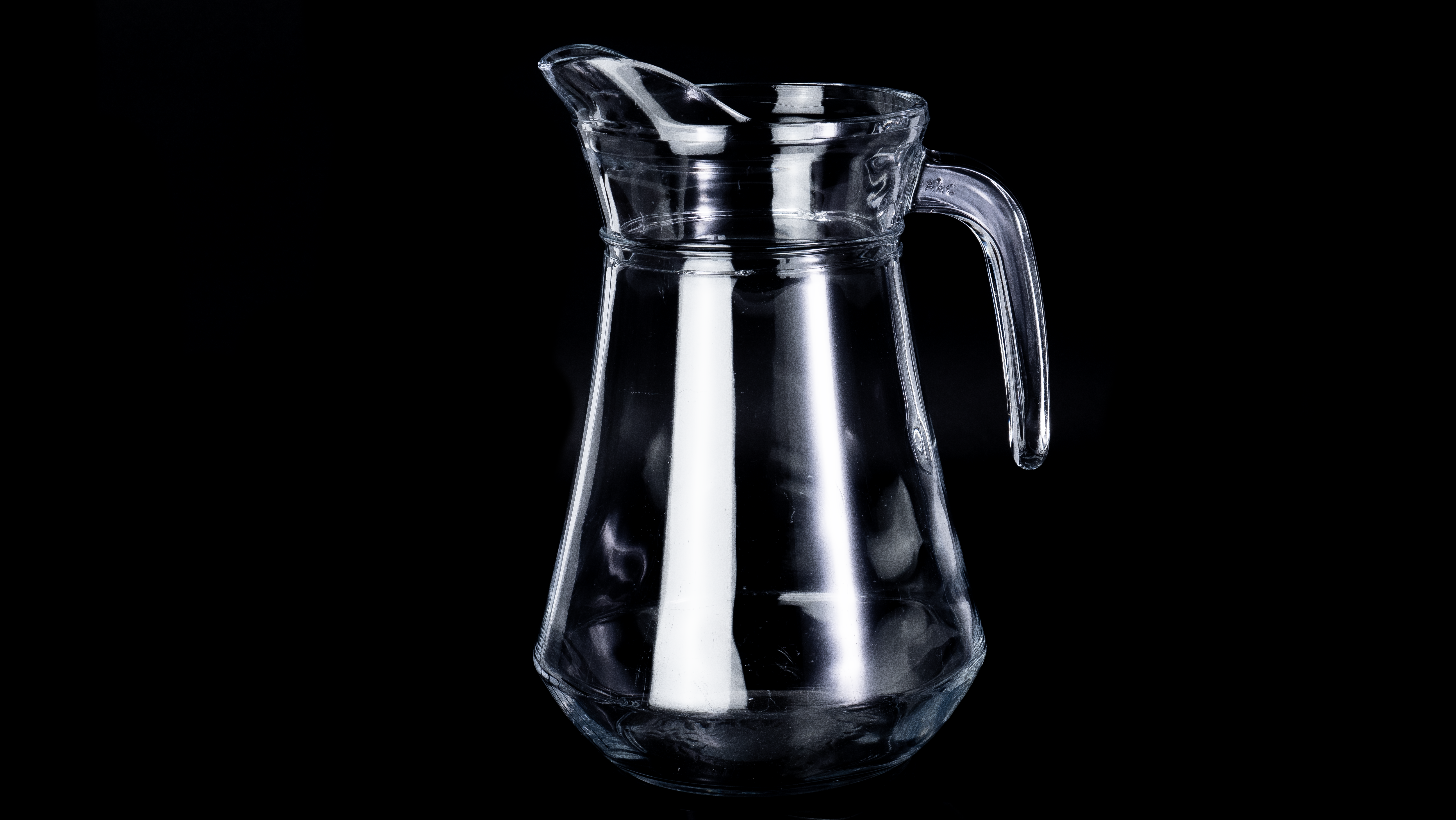 Mietgeschirr Karaffe 1,3l ( bauchig)
